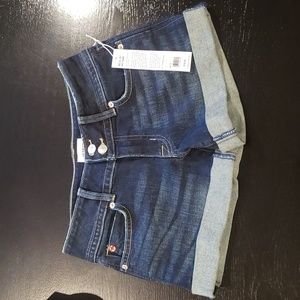 NWT! Hudson "Ruby" Short 25